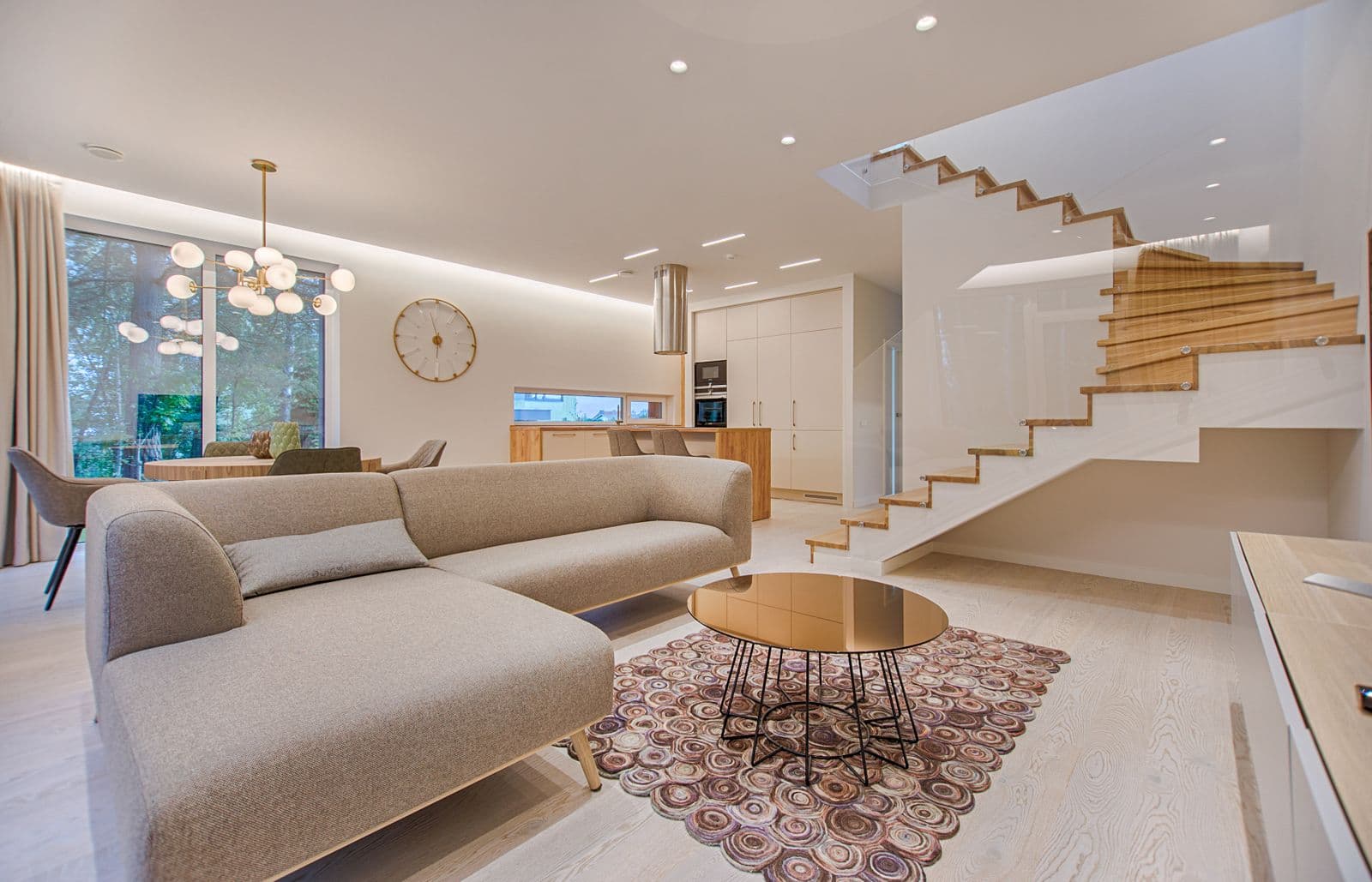 Interior contemporâneo de referência para consultoria de interiores